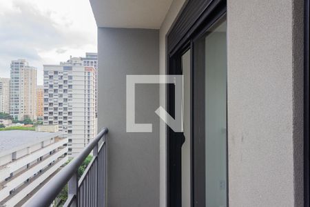 Varanda de kitnet/studio à venda com 1 quarto, 30m² em Perdizes, São Paulo