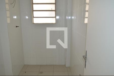 Banheiro de apartamento à venda com 1 quarto, 56m² em Liberdade, São Paulo