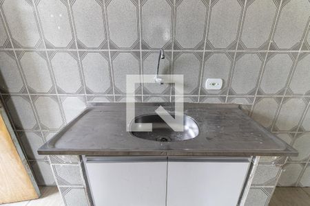 Sala/Cozinha de casa para alugar com 2 quartos, 60m² em Parque Bristol, São Paulo