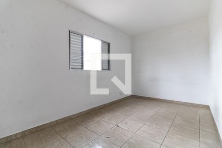 Quarto 1 de casa para alugar com 2 quartos, 60m² em Parque Bristol, São Paulo