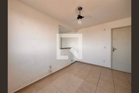 Sala de apartamento à venda com 2 quartos, 45m² em Parque Sao Vicente, Santo André