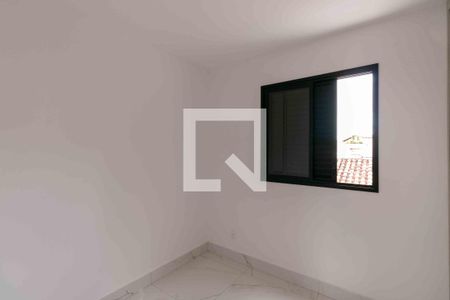 Quarto 1 de apartamento para alugar com 3 quartos, 76m² em Planalto, Belo Horizonte