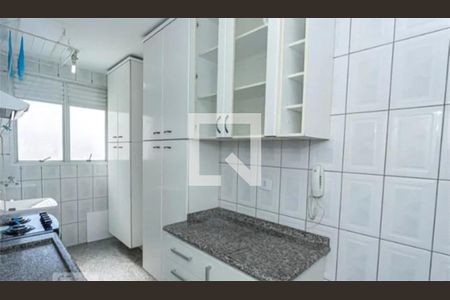 Apartamento à venda com 3 quartos, 65m² em Vila Dionisia, São Paulo