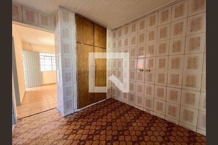 Casa à venda com 4 quartos, 70m² em Vila Nogueira, Diadema