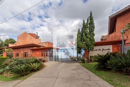 Casa à venda com 3 quartos, 400m² em Cristal, Porto Alegre