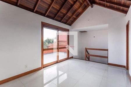 Casa à venda com 3 quartos, 400m² em Cristal, Porto Alegre