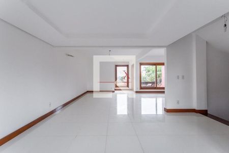 Casa à venda com 3 quartos, 400m² em Cristal, Porto Alegre