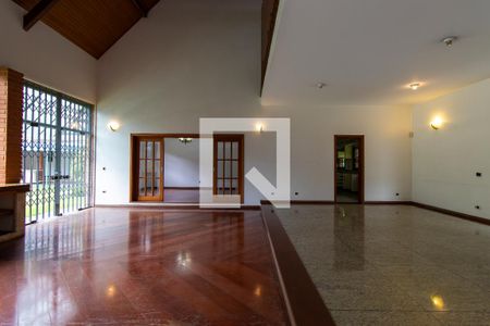 Sala 1 de casa de condomínio para alugar com 4 quartos, 636m² em Jardim Passargada I, Cotia