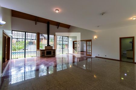 Sala 1 de casa de condomínio para alugar com 4 quartos, 636m² em Jardim Passargada I, Cotia