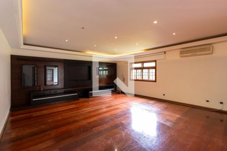 Sala 2 de casa de condomínio para alugar com 4 quartos, 636m² em Jardim Passargada I, Cotia