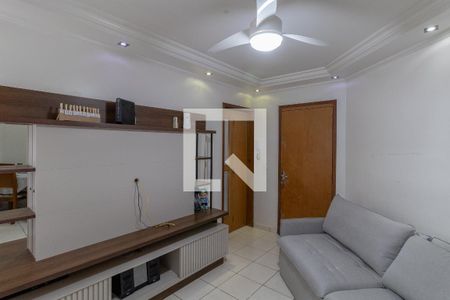 Sala de apartamento para alugar com 2 quartos, 44m² em Conjunto Residencial José Bonifácio, São Paulo