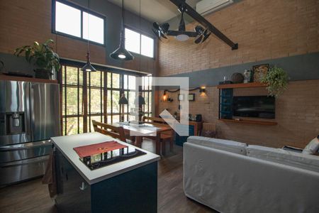 Sala e Cozinha  de casa à venda com 3 quartos, 230m² em Jardim Guanca, São Paulo