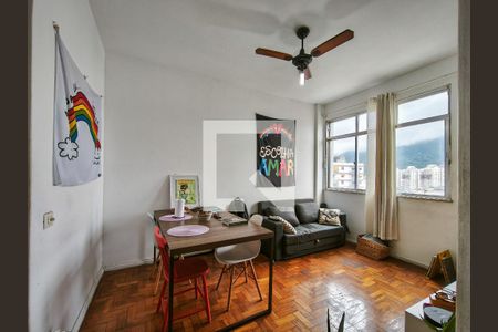 Sala de apartamento à venda com 2 quartos, 66m² em Estácio, Rio de Janeiro