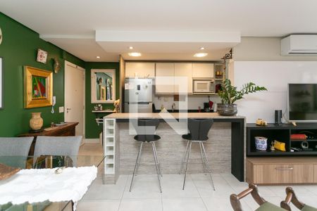 Cozinha de apartamento à venda com 2 quartos, 69m² em Jardim Carvalho, Porto Alegre