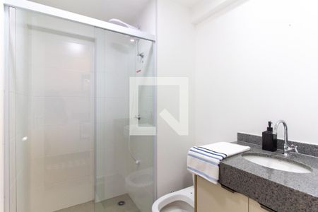 Banheiro de kitnet/studio para alugar com 1 quarto, 30m² em Perdizes, São Paulo