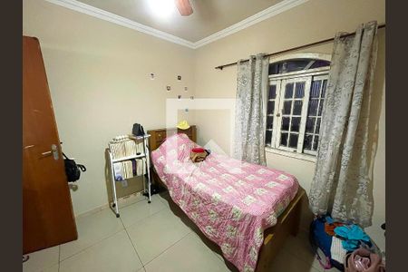 Quarto 2 de casa à venda com 3 quartos, 200m² em Santa Maria, Belo Horizonte