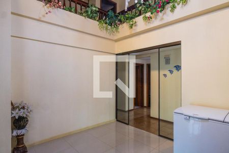 Sala de casa à venda com 4 quartos, 362m² em Agronomia, Porto Alegre