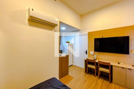 Sala/Quarto de kitnet/studio à venda com 1 quarto, 21m² em Belenzinho, São Paulo