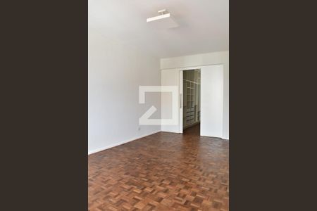 Suíte de apartamento para alugar com 5 quartos, 260m² em Centro, Curitiba