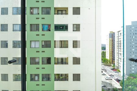 Vista da Sala de apartamento para alugar com 2 quartos, 55m² em Jardim das Flores, São Paulo