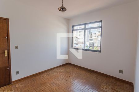 Sala de apartamento à venda com 2 quartos, 78m² em Sagrada Família, Belo Horizonte