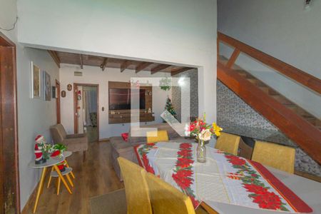 Sala de casa à venda com 4 quartos, 200m² em Igará, Canoas