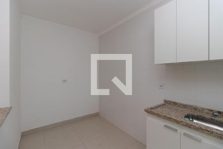 Cozinha de apartamento para alugar com 1 quarto, 27m² em Parada Inglesa, São Paulo