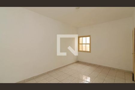 Quarto de casa para alugar com 1 quarto, 100m² em Parque Boturussu, São Paulo