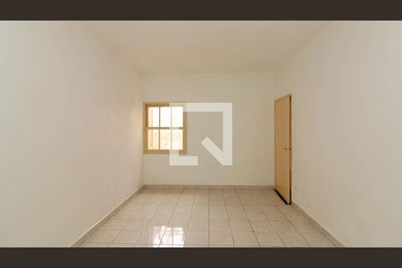 Quarto de casa para alugar com 1 quarto, 100m² em Parque Boturussu, São Paulo