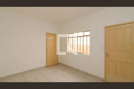 Sala de casa para alugar com 1 quarto, 100m² em Parque Boturussu, São Paulo