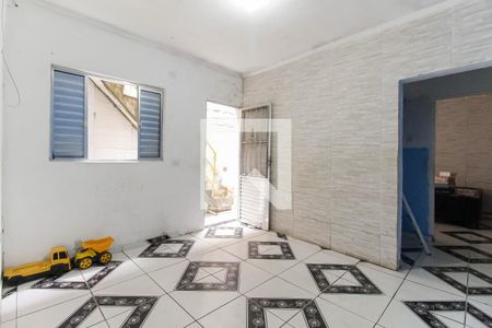 Sala de casa para alugar com 2 quartos, 100m² em Conjunto Habitacional Aguia de Haia, São Paulo