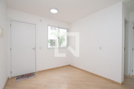 Sala de apartamento para alugar com 2 quartos, 38m² em Jardim Albertina, Guarulhos