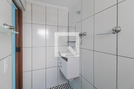 Banheiro do Quarto Suíte de casa para alugar com 2 quartos, 100m² em Parque das Américas, Mauá