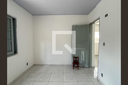 Quarto 1 de casa para alugar com 2 quartos, 80m² em Vila Boacava, São Paulo