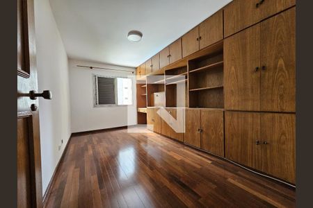 Quarto de apartamento à venda com 4 quartos, 241m² em Aclimação, São Paulo