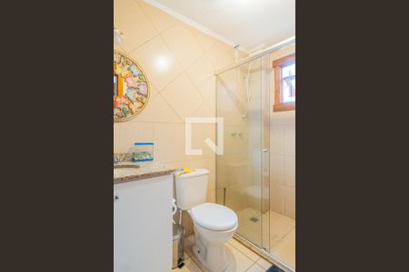 Casa à venda com 156m², 3 quartos e 2 vagas Casa à venda com 156m², 3 quartos e 2 vagasBanheiro Social 1