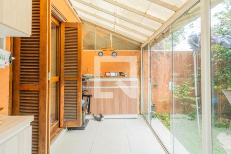 Casa à venda com 156m², 3 quartos e 2 vagas Casa à venda com 156m², 3 quartos e 2 vagasQuintal