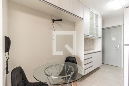 Cozinha de kitnet/studio à venda com 1 quarto, 28m² em República, São Paulo