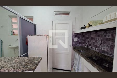 Cozinha de kitnet/studio para alugar com 1 quarto, 40m² em Cidade Ocian, Praia Grande