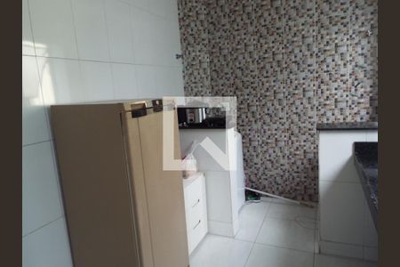 Cozinha de apartamento à venda com 2 quartos, 50m² em São Francisco, Belo Horizonte