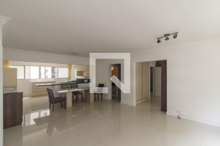 Sala de apartamento à venda com 4 quartos, 151m² em Higienópolis, São Paulo