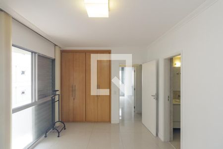 Quarto 1 - Suíte de apartamento à venda com 4 quartos, 151m² em Higienópolis, São Paulo