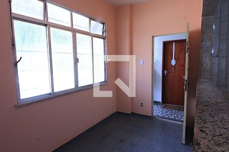 Sala de apartamento para alugar com 2 quartos, 50m² em Cascadura, Rio de Janeiro