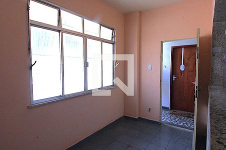 Sala de apartamento para alugar com 2 quartos, 50m² em Cascadura, Rio de Janeiro