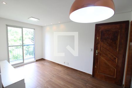 Sala de apartamento para alugar com 3 quartos, 56m² em Jd Alvorada, São Paulo