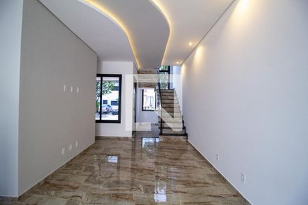 Sala de casa de condomínio para alugar com 3 quartos, 200m² em Lot. Dinora Rosa, Sorocaba