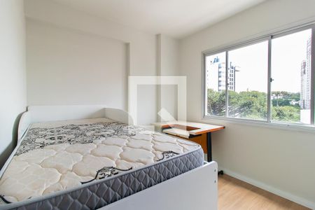 Quarto 1 de apartamento para alugar com 3 quartos, 90m² em Portão, Curitiba