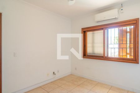 Quarto 1 de casa para alugar com 3 quartos, 180m² em Tristeza, Porto Alegre