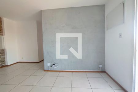 Sala de apartamento à venda com 2 quartos, 59m² em Pechincha, Rio de Janeiro