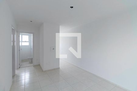 Sala  de apartamento para alugar com 2 quartos, 42m² em Arvoredo Ii, Contagem